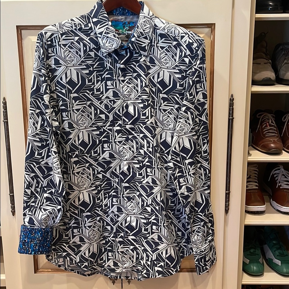 NWOT Robert Graham Shirt